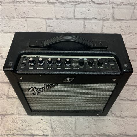 fender mustang 1 guitar amp.